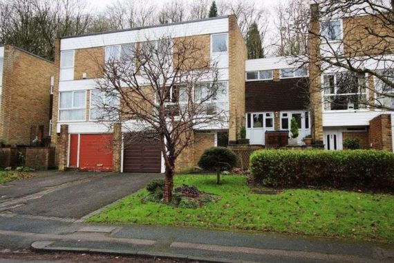 4 Bedroom Terraced